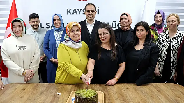 Kayseri'de Ebeler Haftası'nda normal doğum vurgusu