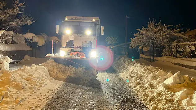 Kayseri'de ekipler teyakkuzda! 146 yol açıldı