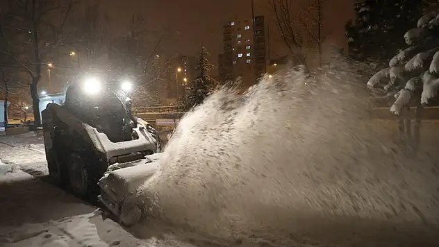 Kayseri'de ekiplerden 24 saatlik mesai!