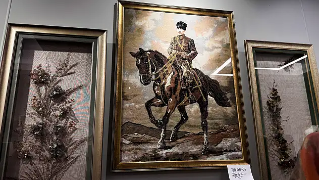 Kayseri'de el emeği göz nuru eserler beğeniye sunuldu