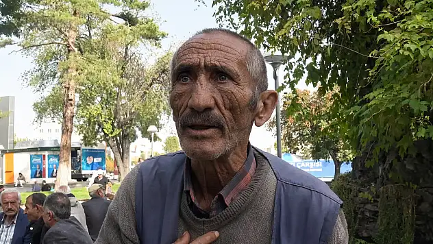 Kayseri'de emekli isyan etti: Devlet bana maaş vermesin!
