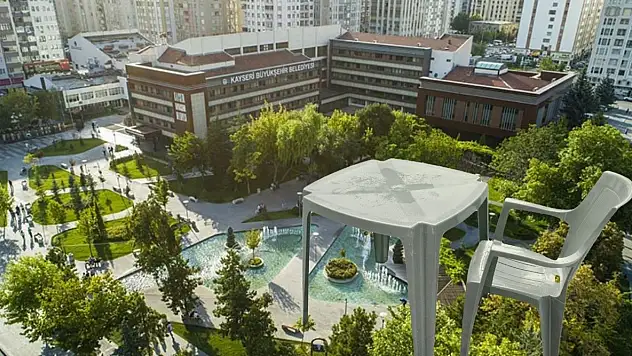 Kayseri'de etkinlikler daha konforlu olacak! Belediye 24 bin adet alacak