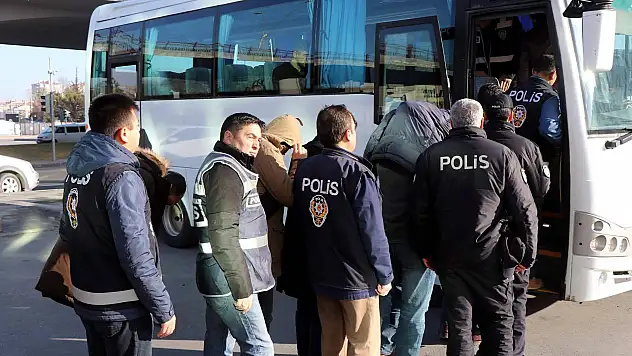 Kayseri'de FETÖ soruşturmasında 13 şüpheli adliyede