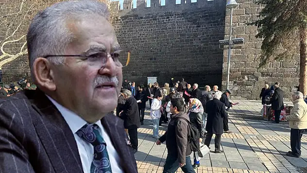 Kayseri'de gelir tuzağına ve yerinde saymaya dikkat çeken Büyükkılıç: Yeni bir hikaye yazmalıyız!