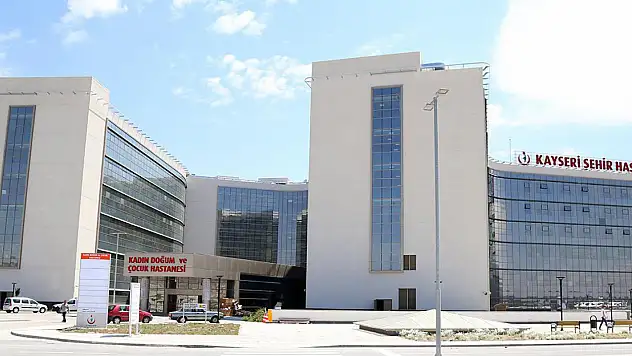 Kayseri'de görev yapan doktorun yeni unvanı belli oldu