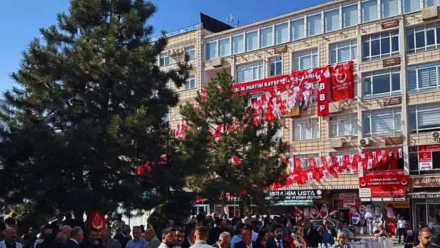 Kayseri'de görevden alınan başkan hakkında flaş açıklama!