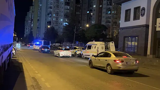 Kayseri'de hareketli dakikalar! Silah sesleri mahalleyi ayağa kaldırdı