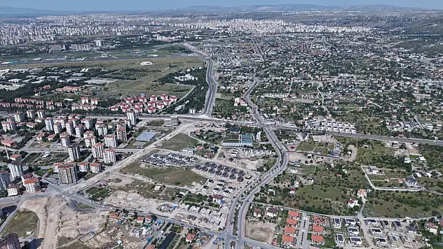 Kayseri'de herkesin merakla beklediği milyonluk işin ihalesini alan firma belli oldu! Günde 120 bin araç geçiyor