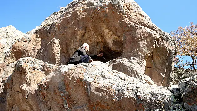 Kayseri'de hiç karşılaşılmayan görüntü! Dağda gezen vatandaş buldu