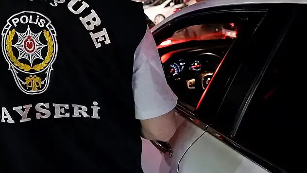 Kayseri'de huzur ve güven için dev operasyon! Aranan şahıslar yakalandı