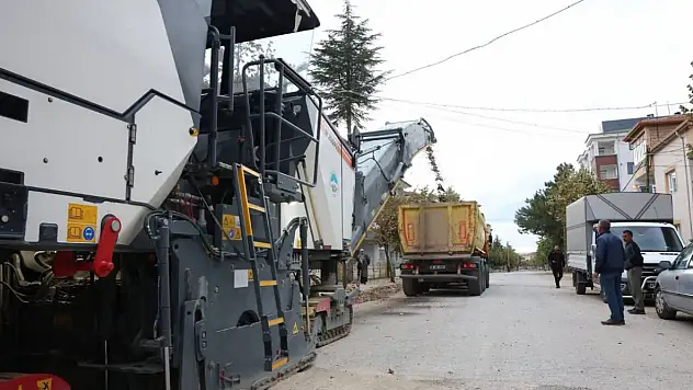 Kayseri'de iki cadde için araç sahiplerine park uyarısı