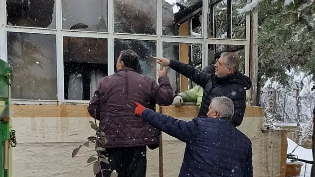 Kayseri'de imamın evi yandı