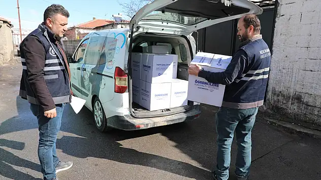 Kayseri'de kahvaltı kolisi dağıtıldı