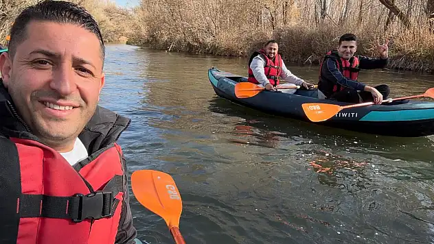 Kayseri'de kanoya binen ünlü ismi tanıdınız mı?