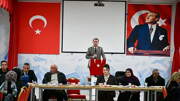 Kayseri'de, Kaymakamın hareketini CHP'li Başkan ayakta alkışladı!