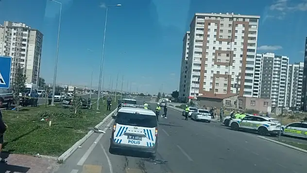 Kayseri'de kaza: Ölü ve yaralı var