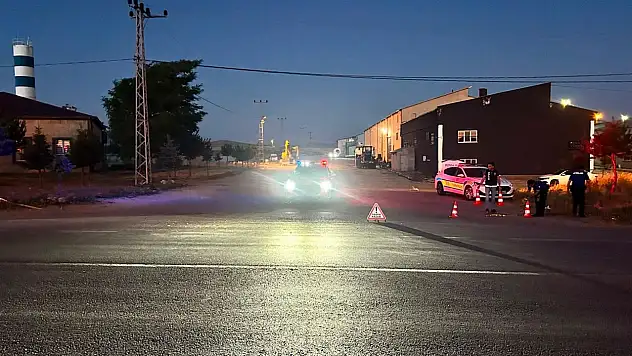 Kayseri'de kaza sonrası ortalık karıştı: 1 kişi öldü, 1'i polis 2 kişi yaralandı