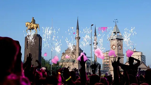 Kayseri'deki ücretsiz dev festivale herkes davetli!