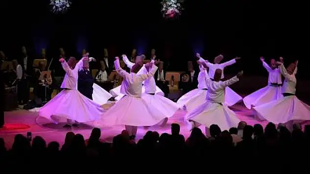 Kayseri'de manevi gece: Tasavvuf Müziği Topluluğu sahne alıyor