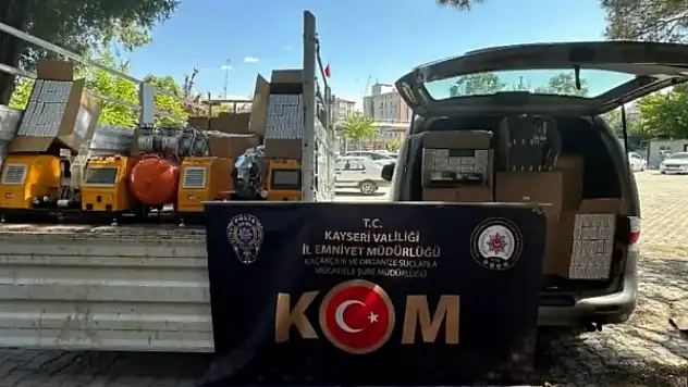 Kayseri'de milyonluk sevkiyat polise takıldı!
