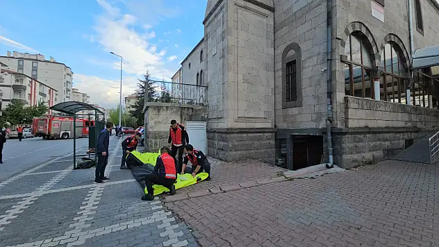 Kayseri'de hareketli dakikalar! Canına kıymak istedi