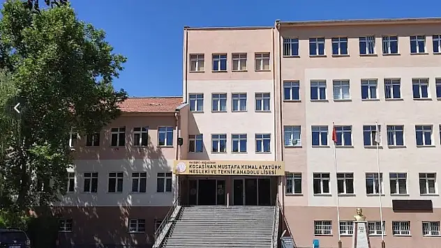 Kayseri'de müdür yardımcısı hayatını kaybetti