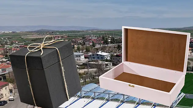 Kayseri'de o araçlara dikkat! Vatandaşa boş kutu vererek dolandırdılar
