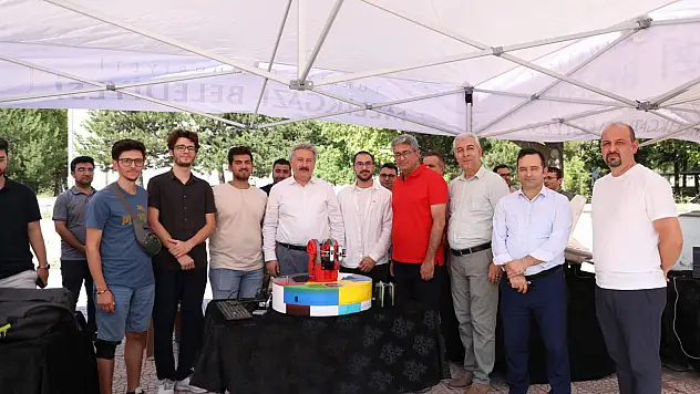 Kayseri'de o belediyeden gençlere yatırım üstüne yatırım!