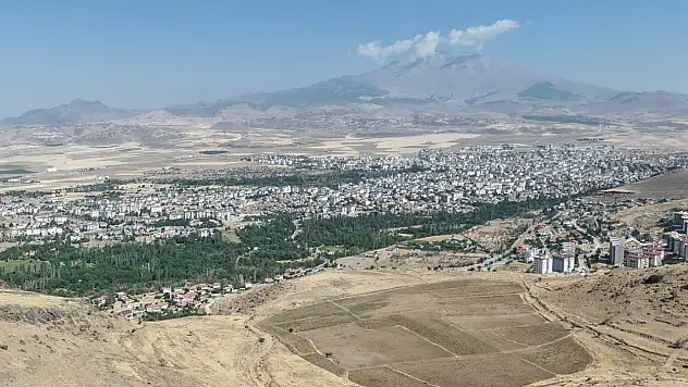 Kayseri'de o belediyenin binası deprem sonrası yıkılmıştı! Yeni yeri belli oldu