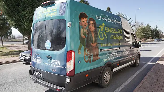 Kayseri'de o minibüs Ramazan ayında da hizmet veriyor!