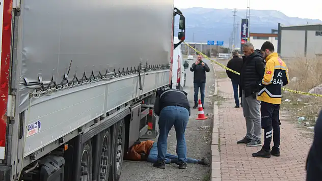 Kayseri'de oldu! Tırın altında ölü bulundu