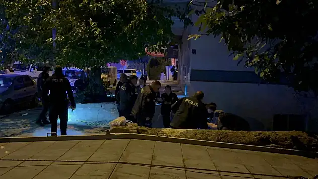 Kayseri'de otomatik tüfekle cinayet işleyen 2 katil her yerde aranıyor