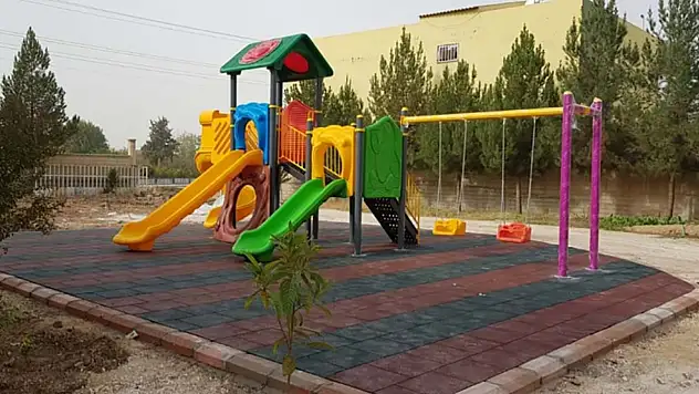 Kayseri'de parklar baştan aşağı yenileniyor