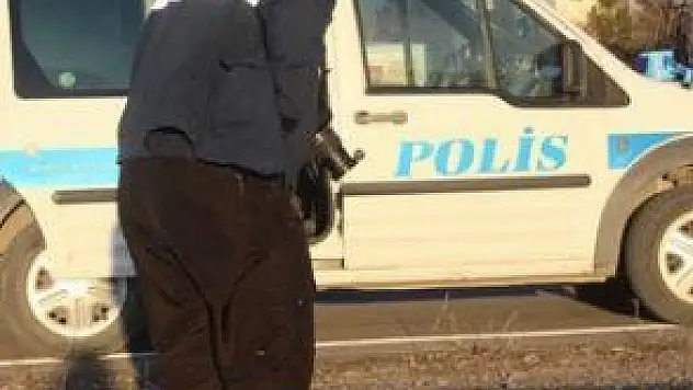 KAYSERİ'DE PATLAMAMIŞ MÜHİMMAT BULUNDU