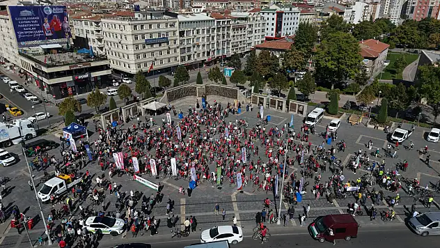 Kayseri'de pedallar Filistin için çevrildi