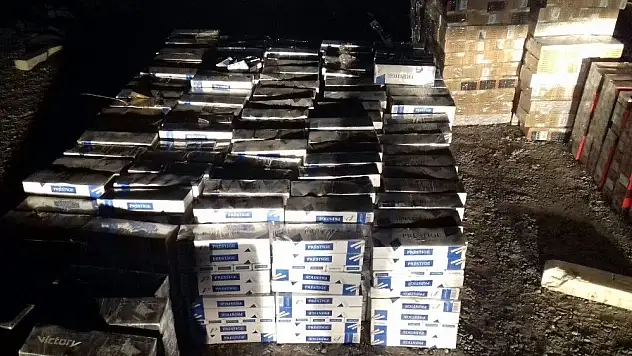 Kayseri'de polis sigara kaçakçılarına geçit vermedi