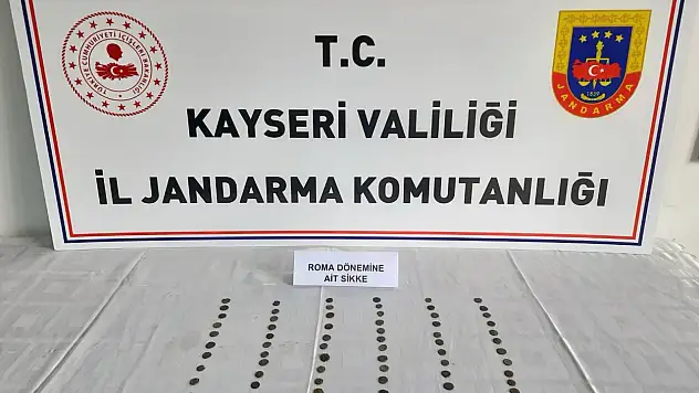 Kayseri'de Roma ve Bizans dönemine ait 67 sikke ele geçirildi!