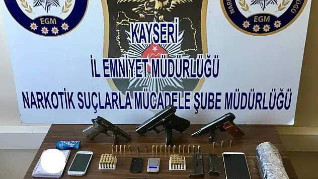 Narkotik'ten şafak operasyonu