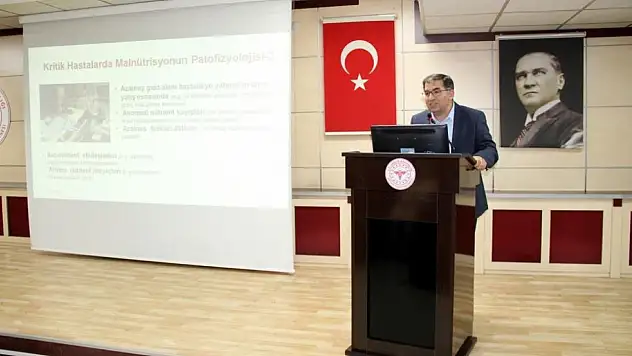 Kayseri'de sağlık çalışanlarına eğitim! Hastalar için hayati konu masada