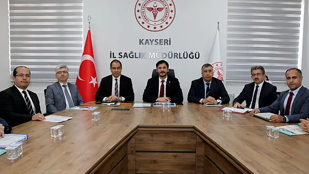 Kayseri'de sağlık zirvesine kimler katıldı? Zirvede öne çıkan konular nelerdi?