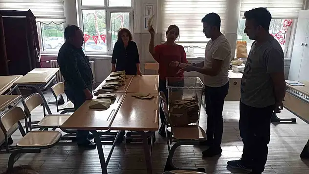 Kayseri'de sandıklar açıldı!