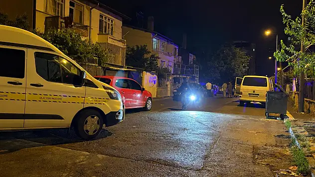 Kayseri'de silahlı saldırı! Eve kurşun yağdırdılar