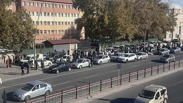 Kayseri'de sınavı dakikalar ile kaçırdı!