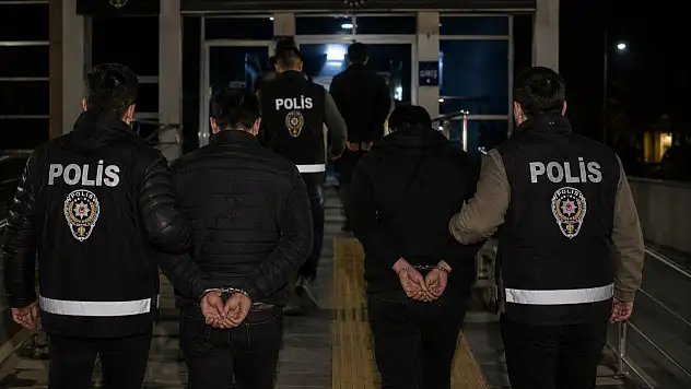 Kayseri'de suça geçit yok! Aranan şahıslar yakalandı