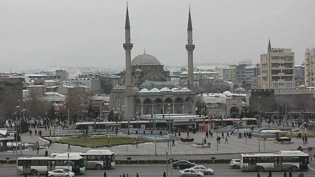 Kayseri Valiliğinde dikkat çeken buluşma