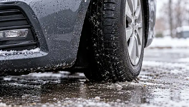 Kayseri'de sürücülere soğuk hava uyarısı: Aracı çalıştırmadan önce kontrol edin