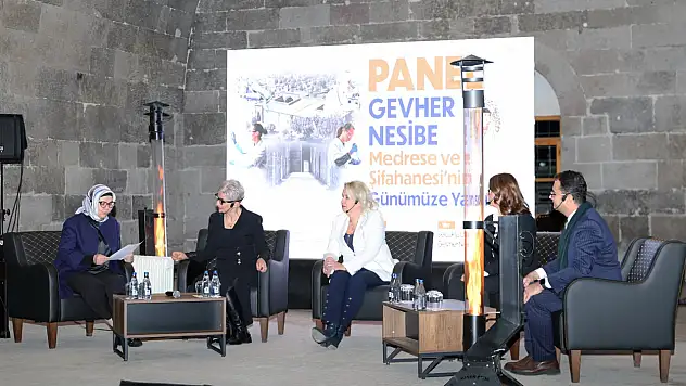 Kayseri'de tarih ve tıp buluştu