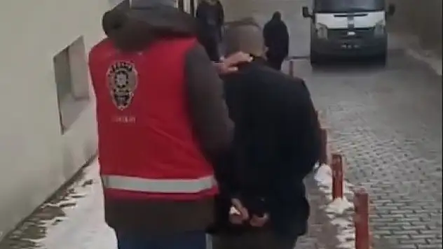 Kayseri'de toplam 53 yıl hapis cezası olan firariler yakalandı