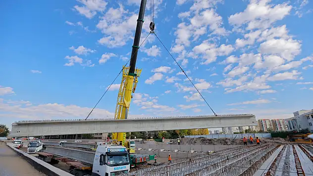 Kayseri'de ulaşıma nefes aldırması hedeflenen projede son durum!