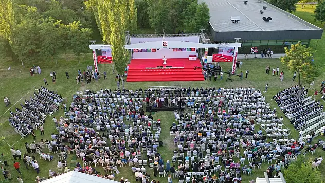 Kayseri'de üniversite ihaleyle mezuniyet töreni yapacak?